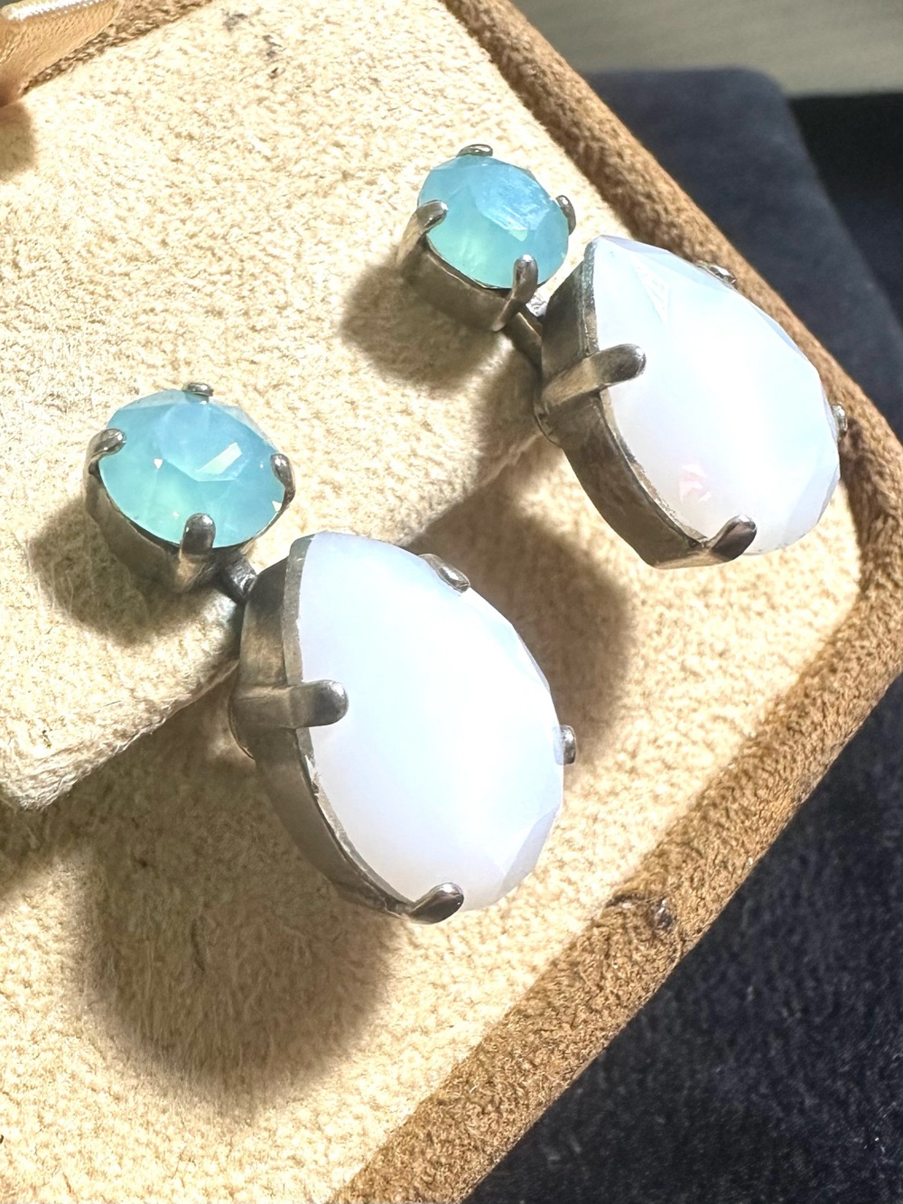 Vtg: SORRELLI Earrings - Picture 3 of 8